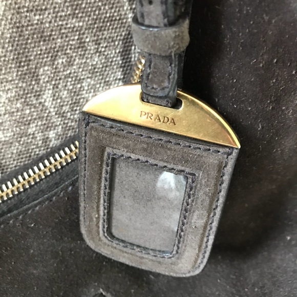 🌟JUST REDUCED⭐️ Prada Brown Suede Handbag - Picture 4 of 8